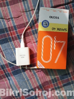 Tecno spark 40